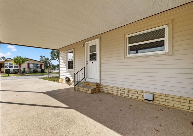 8580 Mary Ann Lane, Port St Lucie, FL 34952