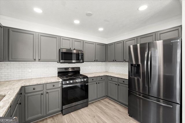 184 Ivy Trace Boulevard, Newnan, GA 30265