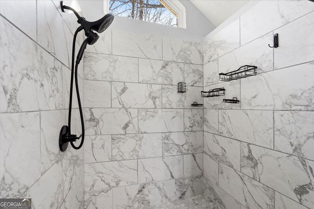 184 Ivy Trace Boulevard, Newnan, GA 30265