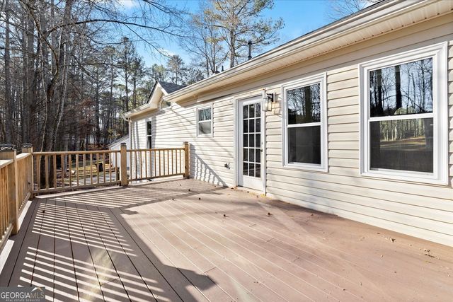 184 Ivy Trace Boulevard, Newnan, GA 30265