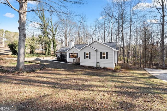 184 Ivy Trace Boulevard, Newnan, GA 30265