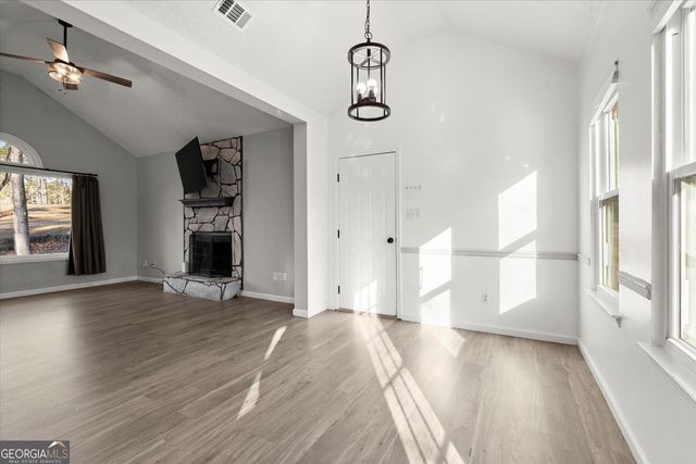 184 Ivy Trace Boulevard, Newnan, GA 30265