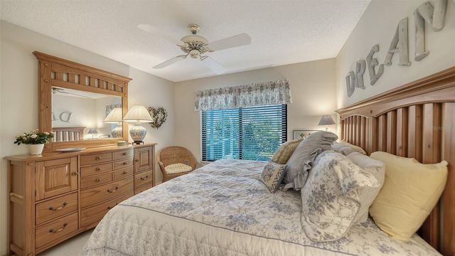 3941 PRAIRIE DUNES DRIVE, Sarasota, FL 34238