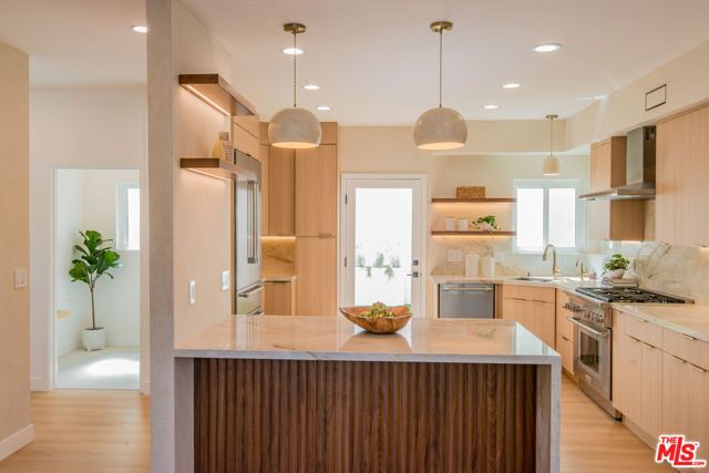 4211 Nogales Drive, Los Angeles, CA 91356