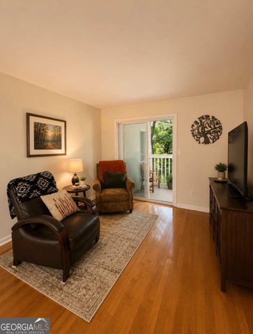 2043 Chastain Park Court NE, Atlanta, GA 30342