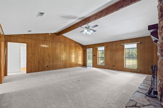 8800 County Road 530, Mansfield, TX 76063