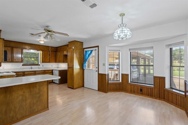 8800 County Road 530, Mansfield, TX 76063