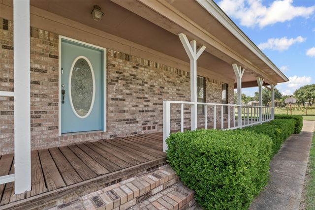 8800 County Road 530, Mansfield, TX 76063