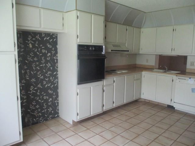 8760 Holly Ct 104, Tamarac, FL 33321