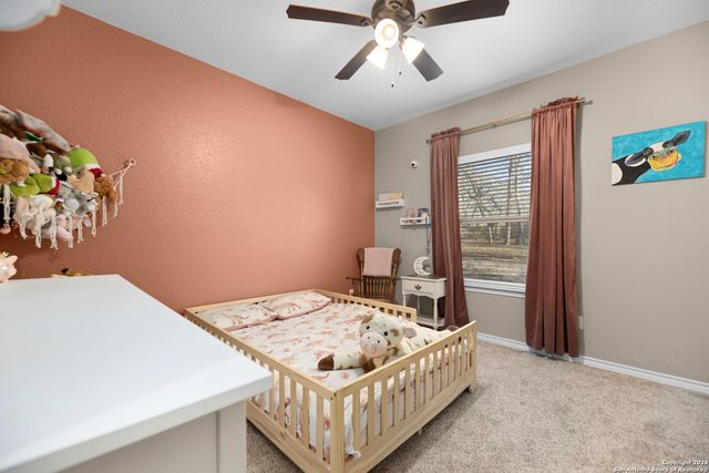 192 Great Oaks Blvd, La Vernia, TX 78121