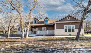 192 Great Oaks Blvd, La Vernia, TX 78121