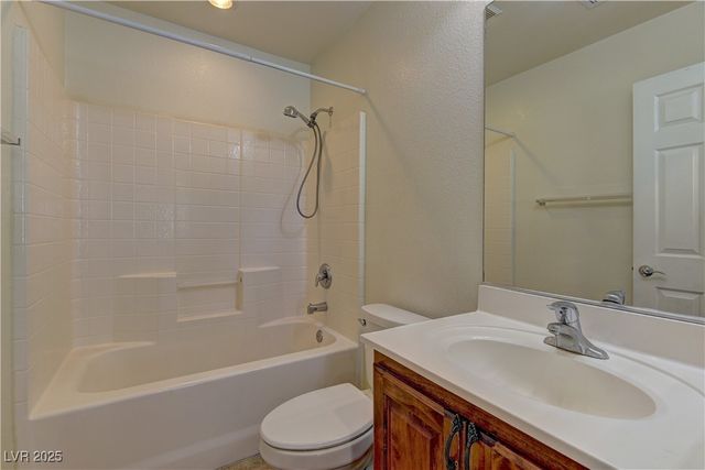 3765 Dusky Flycatcher Street, Las Vegas, NV 89122