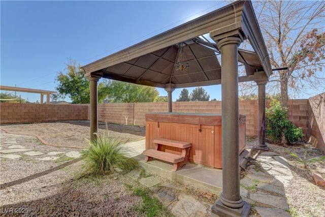 3765 Dusky Flycatcher Street, Las Vegas, NV 89122