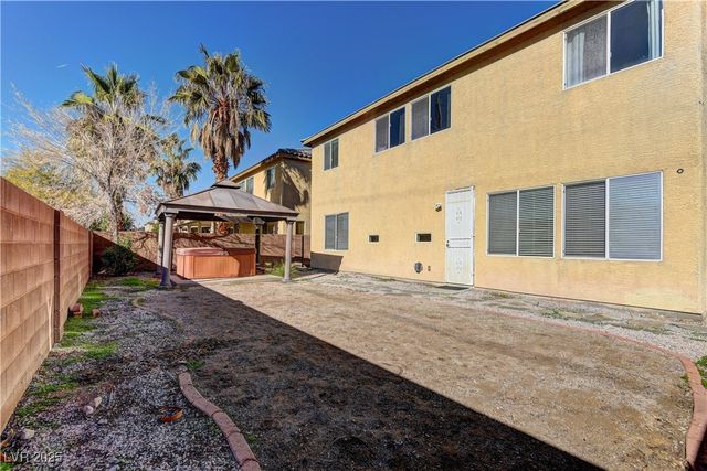 3765 Dusky Flycatcher Street, Las Vegas, NV 89122
