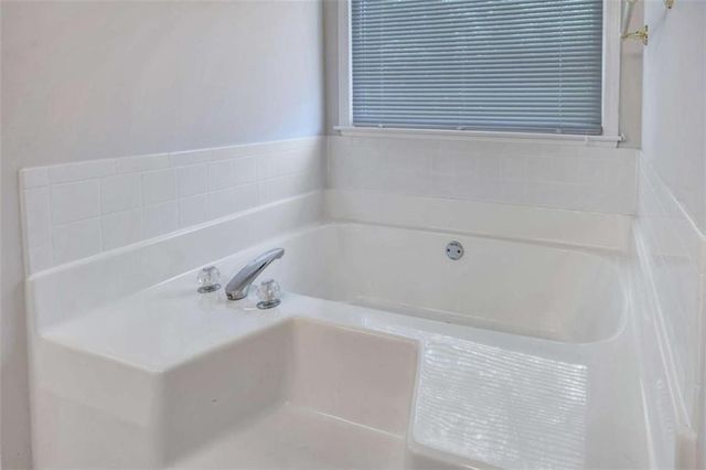 4860 Thornwood Drive, Covington, GA 30016