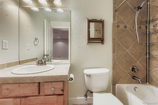 15501 E 112th Avenue 22A, Commerce City, CO 80022