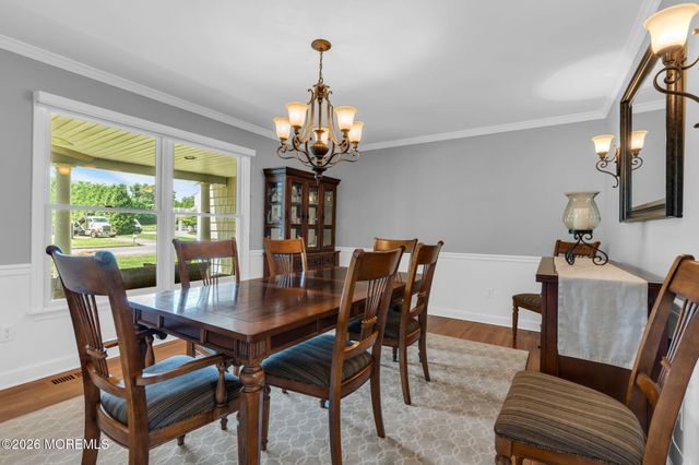 6 Woods Road, West Long Branch, NJ 07764