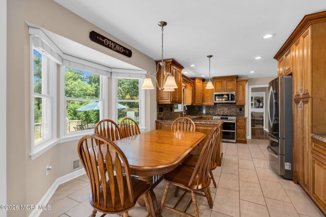 6 Woods Road, West Long Branch, NJ 07764