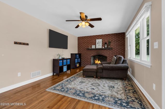 6 Woods Road, West Long Branch, NJ 07764