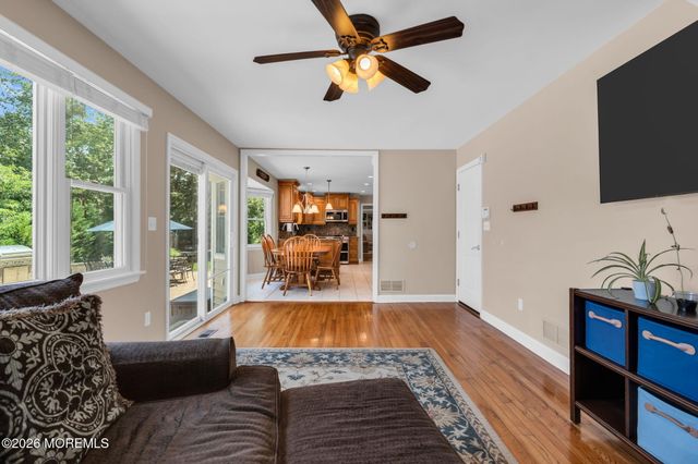6 Woods Road, West Long Branch, NJ 07764