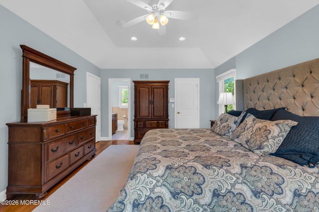 6 Woods Road, West Long Branch, NJ 07764