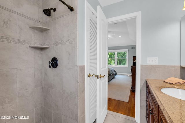 6 Woods Road, West Long Branch, NJ 07764