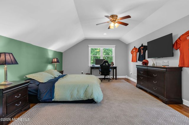 6 Woods Road, West Long Branch, NJ 07764