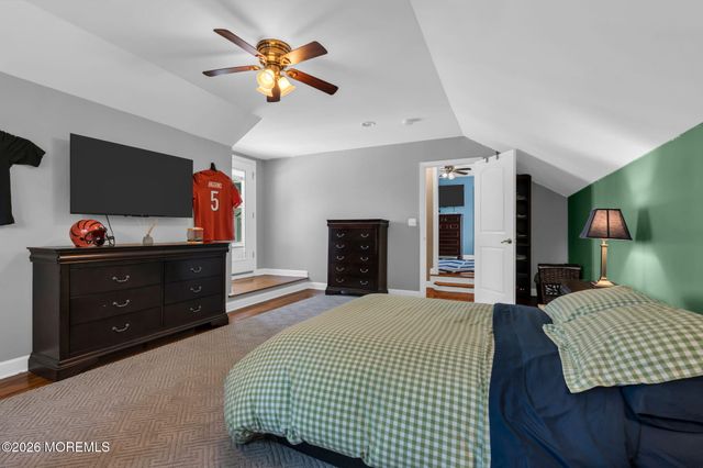 6 Woods Road, West Long Branch, NJ 07764