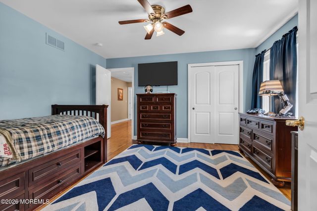 6 Woods Road, West Long Branch, NJ 07764
