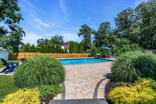 6 Woods Road, West Long Branch, NJ 07764