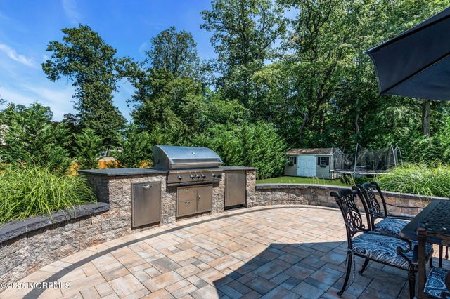 6 Woods Road, West Long Branch, NJ 07764