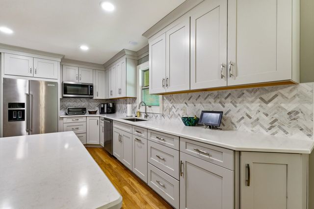 902 Grange Rd, Aynor, SC 29511