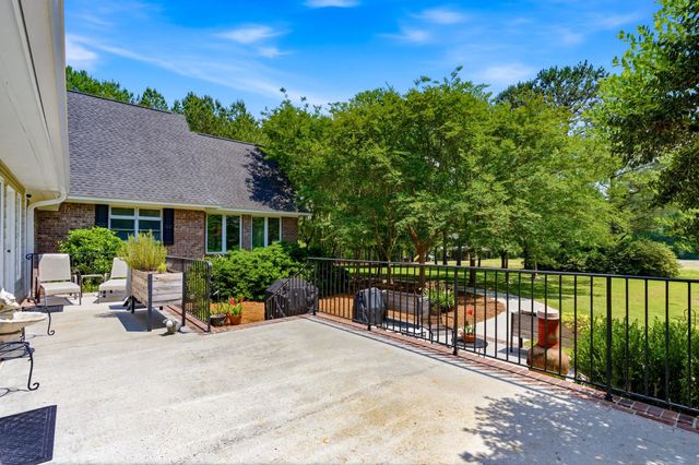 902 Grange Rd, Aynor, SC 29511