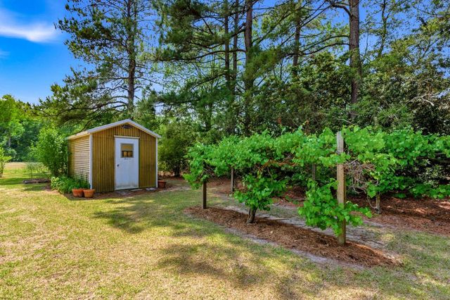902 Grange Rd, Aynor, SC 29511