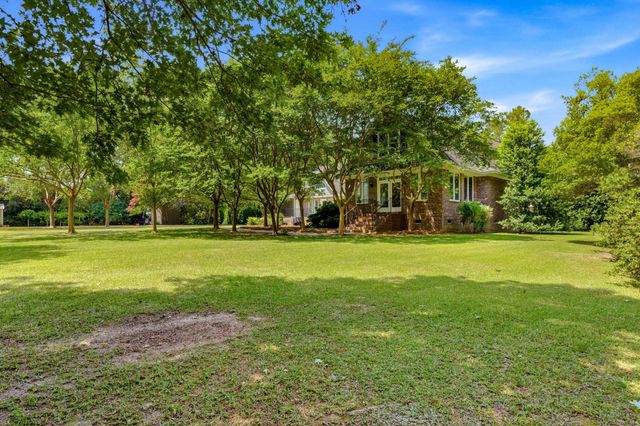 902 Grange Rd, Aynor, SC 29511
