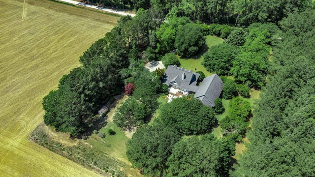 902 Grange Rd, Aynor, SC 29511