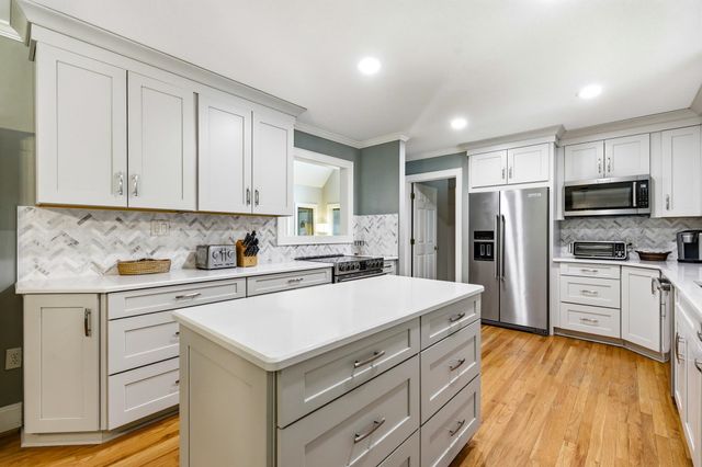 902 Grange Rd, Aynor, SC 29511
