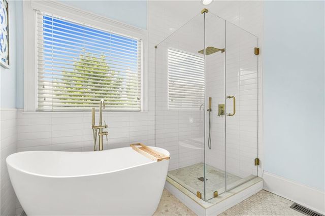 385 15TH NW Street 6, Atlanta, GA 30363