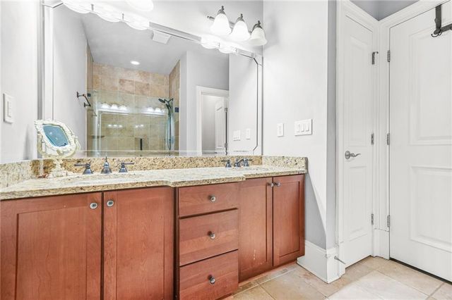 385 15TH NW Street 6, Atlanta, GA 30363