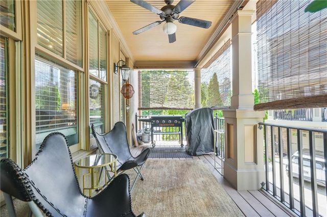 385 15TH NW Street 6, Atlanta, GA 30363