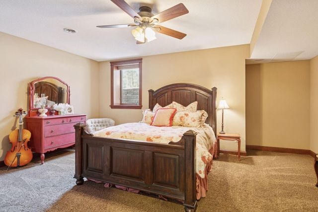 4700 Mcdonald Dr Place N, Stillwater, MN 55082