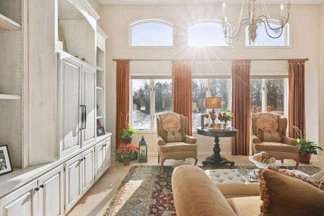 4700 Mcdonald Dr Place N, Stillwater, MN 55082