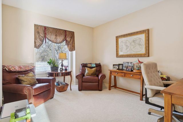 4700 Mcdonald Dr Place N, Stillwater, MN 55082