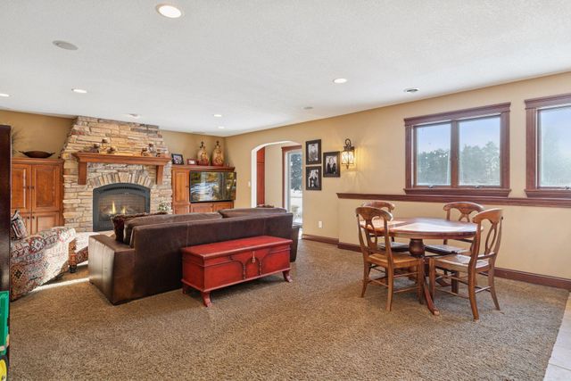 4700 Mcdonald Dr Place N, Stillwater, MN 55082