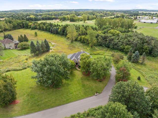 4700 Mcdonald Dr Place N, Stillwater, MN 55082