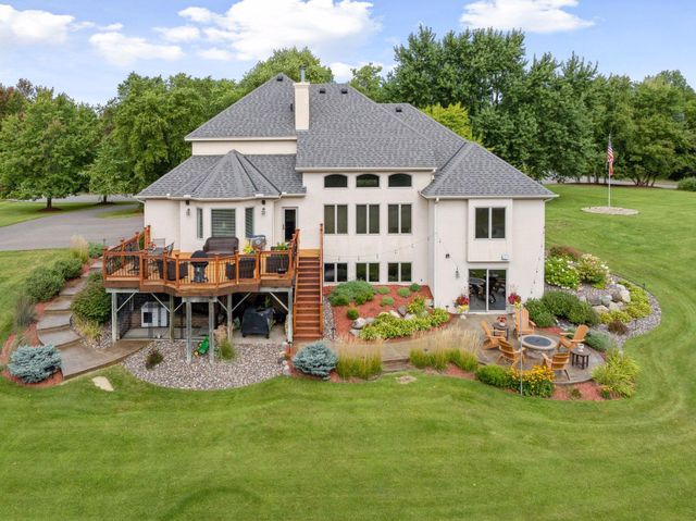 4700 Mcdonald Dr Place N, Stillwater, MN 55082