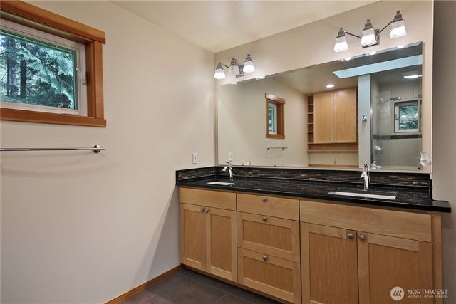 3512 E Overlook Drive, Langley, WA 98260