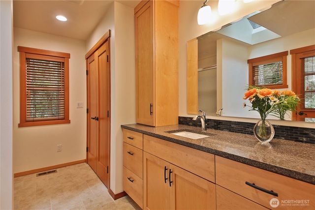 3512 E Overlook Drive, Langley, WA 98260
