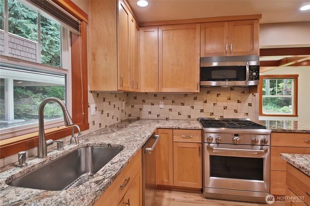 3512 E Overlook Drive, Langley, WA 98260