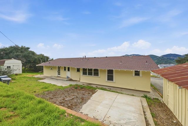 3161 Shue Place, Escondido, CA 92027